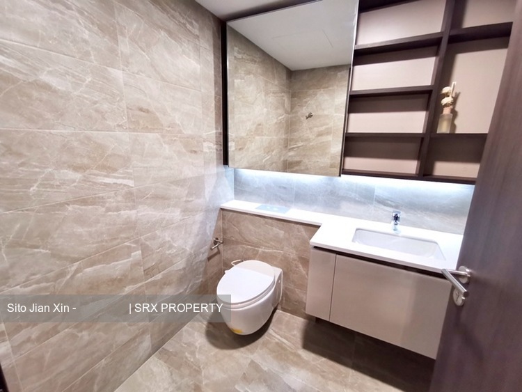 Lake Grande (D22), Condominium #245954511